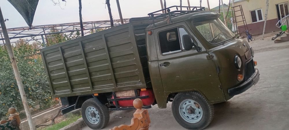 УАЗ самосвал килинган