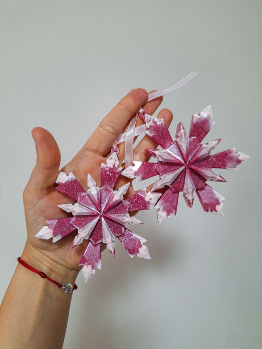 Снежинки/играчки за елха от епоксидна смола