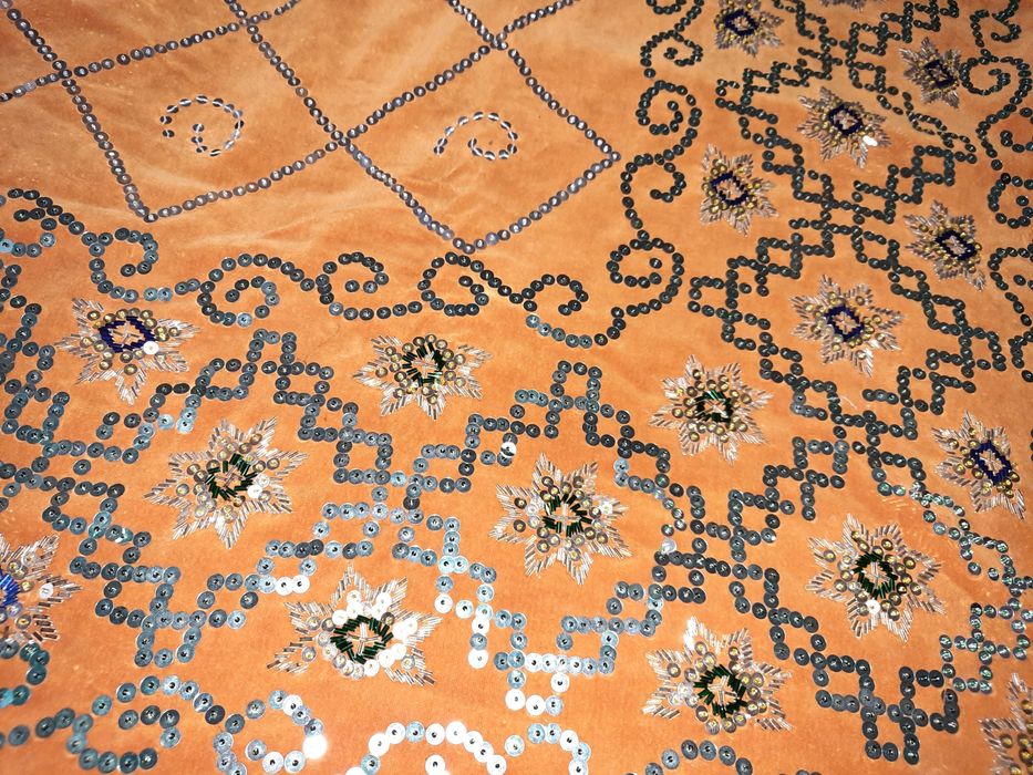 Fote din catifea cu paiete și margele