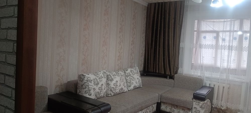 Угловой диван с креслом