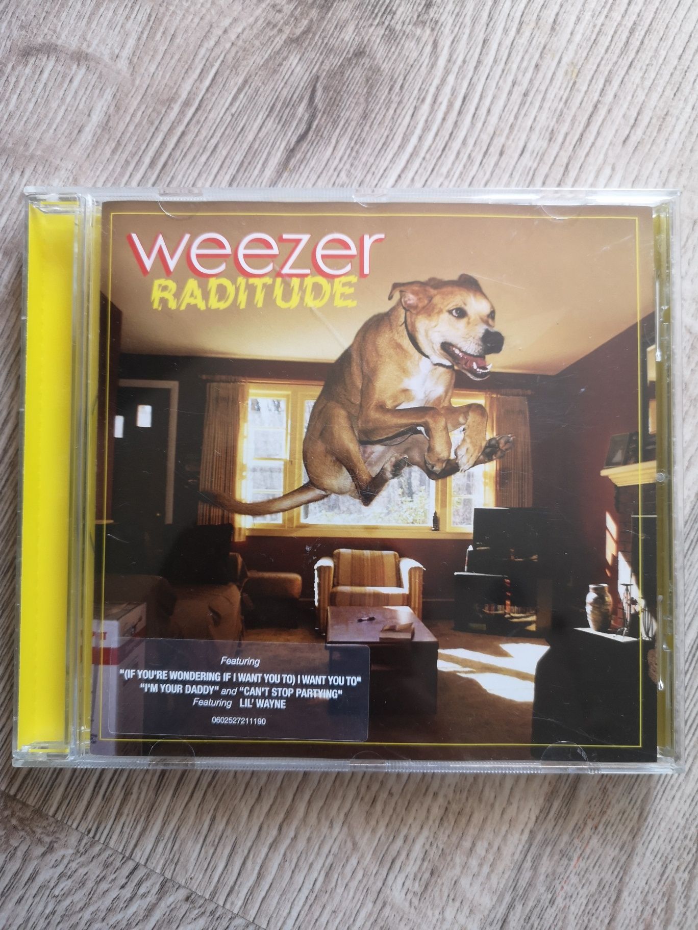 Weezer - Raditude CD диск