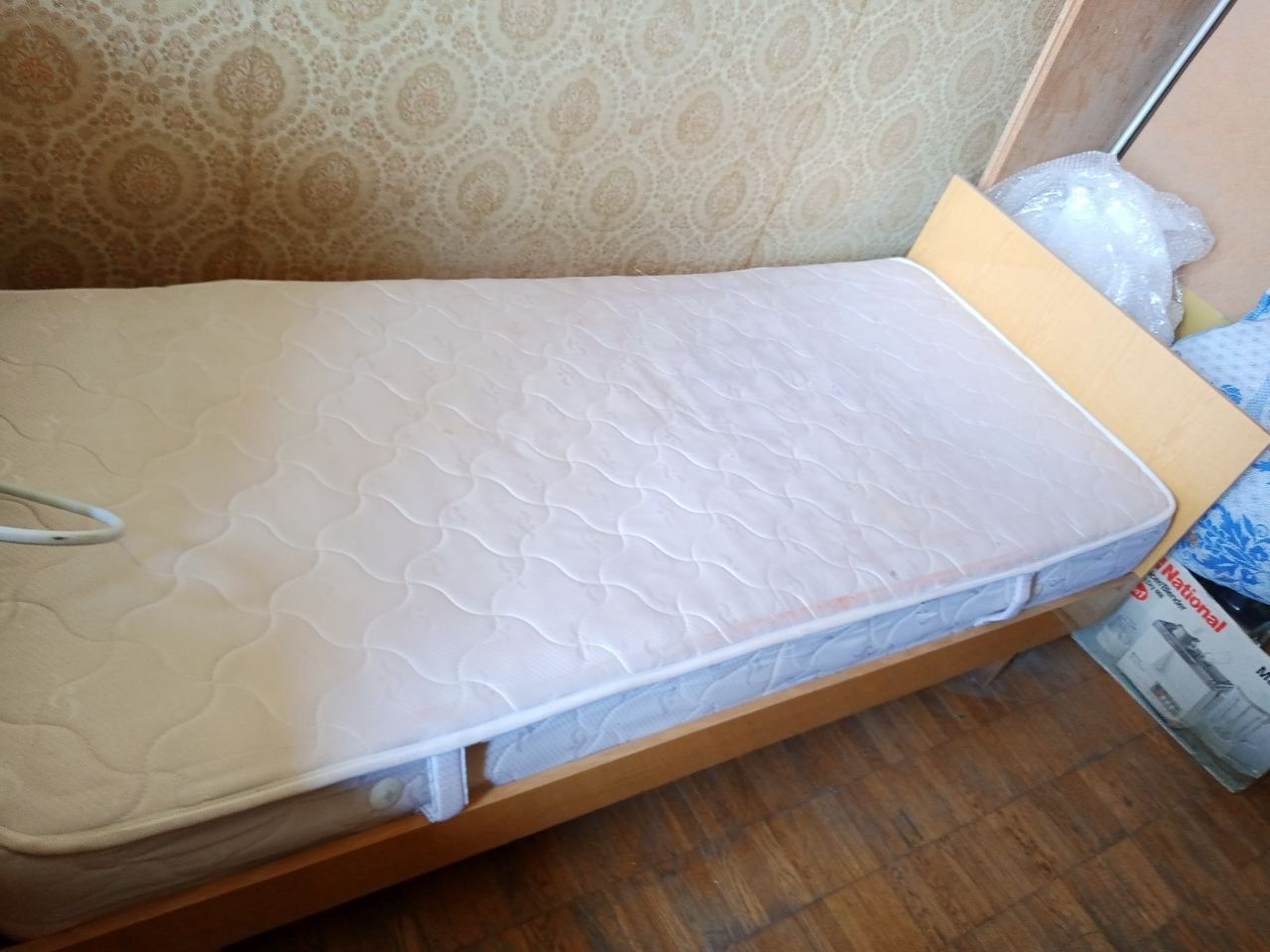 Продаётся мебель спальни