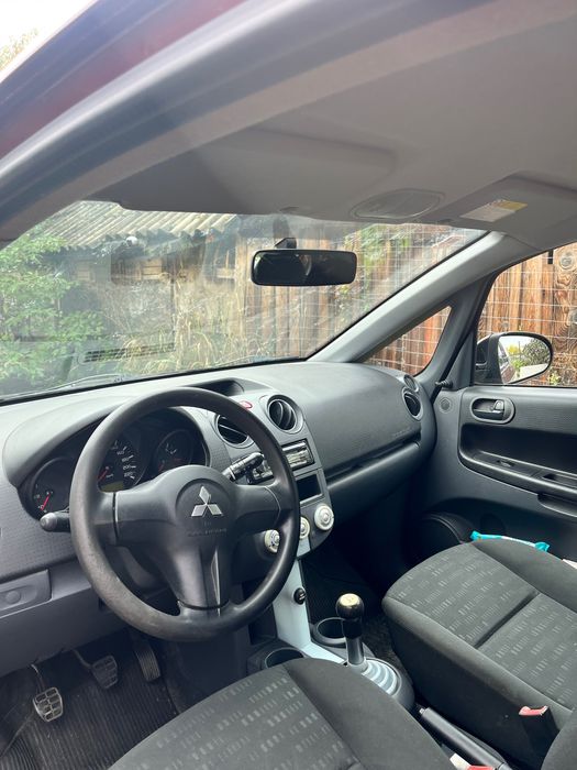 Mitsubishi Colt super economic