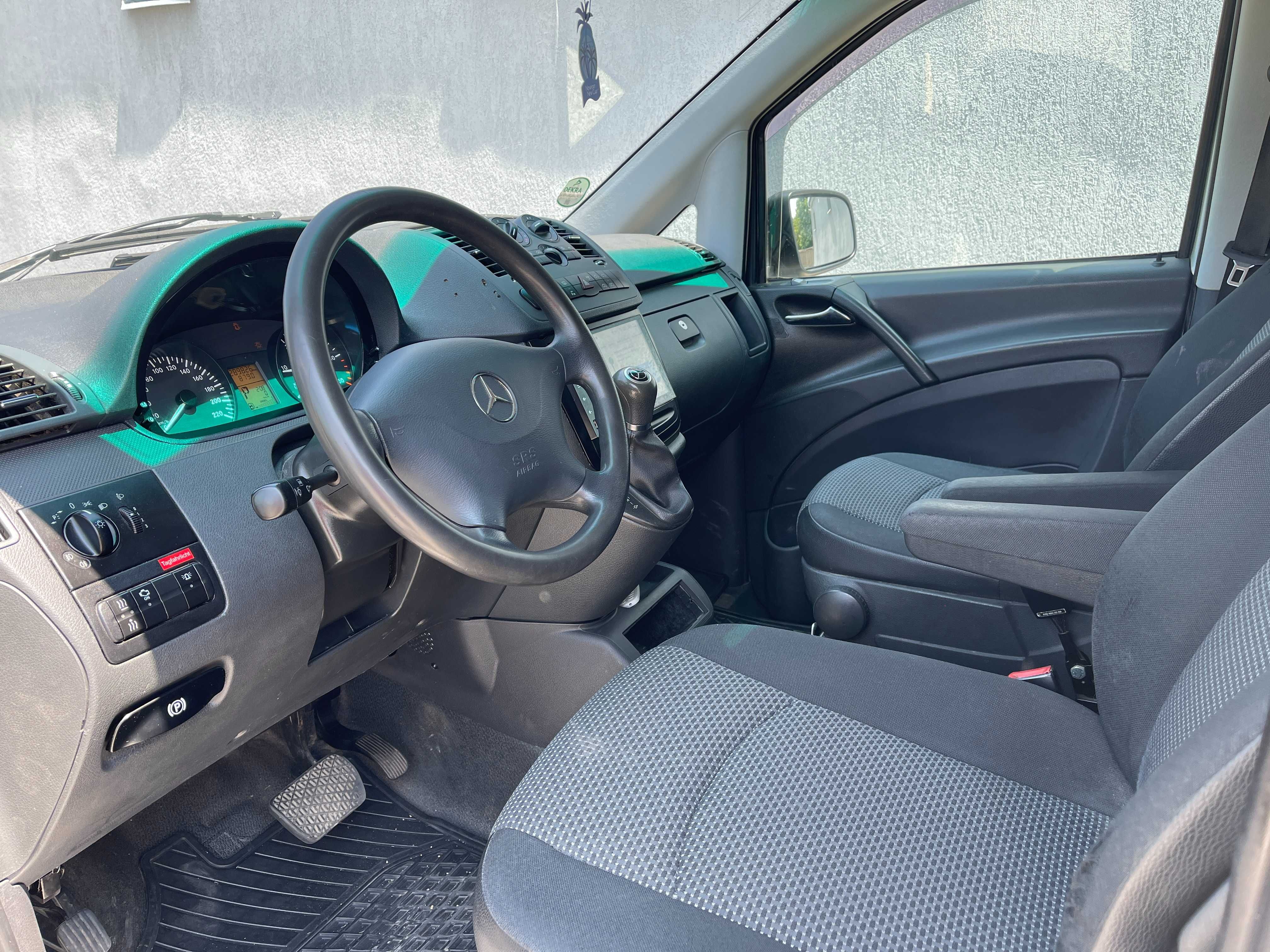 Mercedes Vito 116cdi-163CP / Extra-LUNG/ 7 Locuri / Automat / Navi