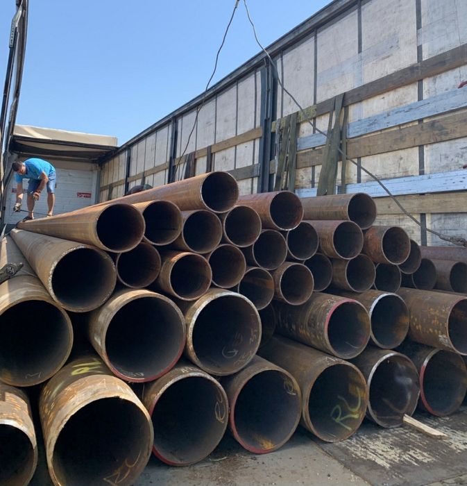 Vând teava metalica nou și recuperată subtraversări instalații etc.