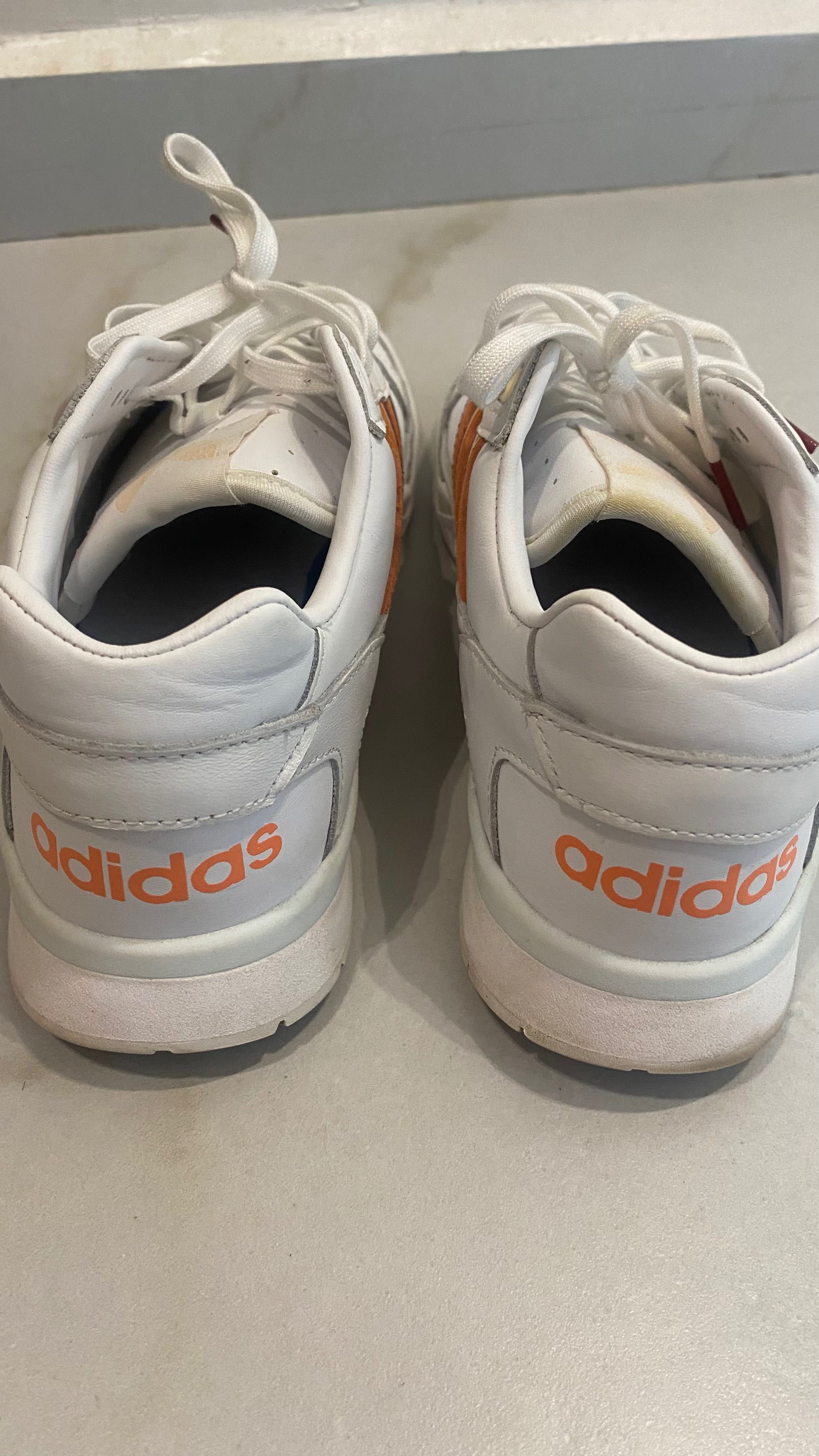 Adidas естествена кожа 25 см стелка