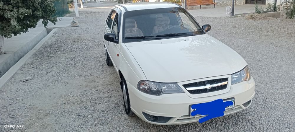 Нексия 2 сотилади