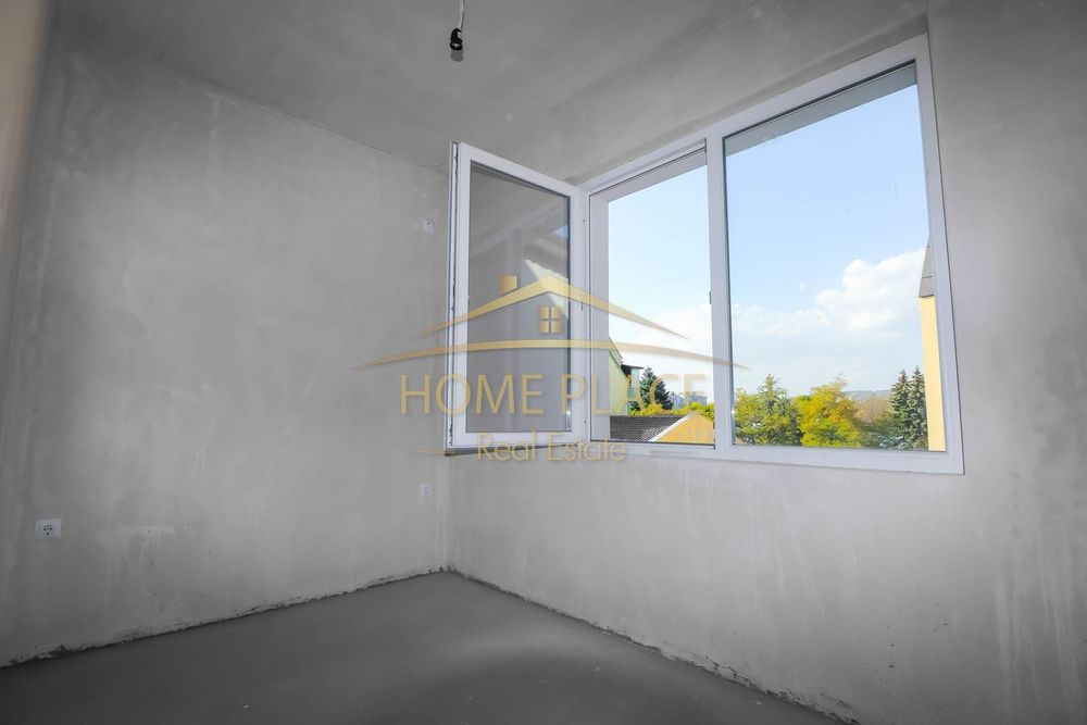 Продава се Многостаен апартамент в Варна, Цветен квартал - 131 кв.м за 1504 €/кв.м - Снимка #5