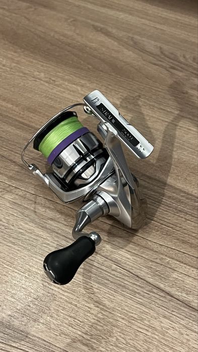 Mulineta spinning Shimano Stradic 2500 FL