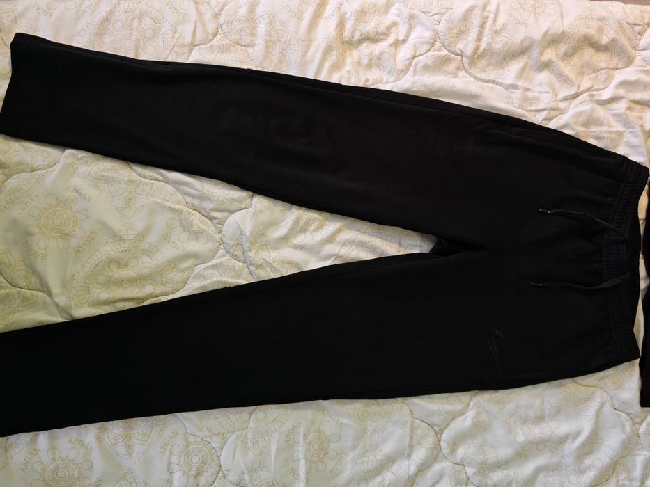 Спортен екип Nike-137-147 см.