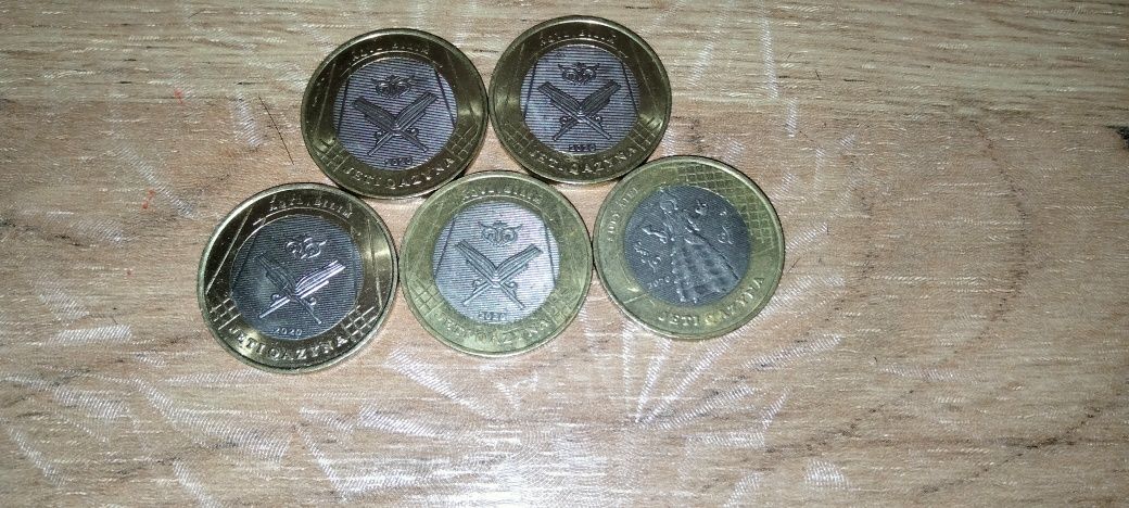 продам коллекционерные монет 100teńge