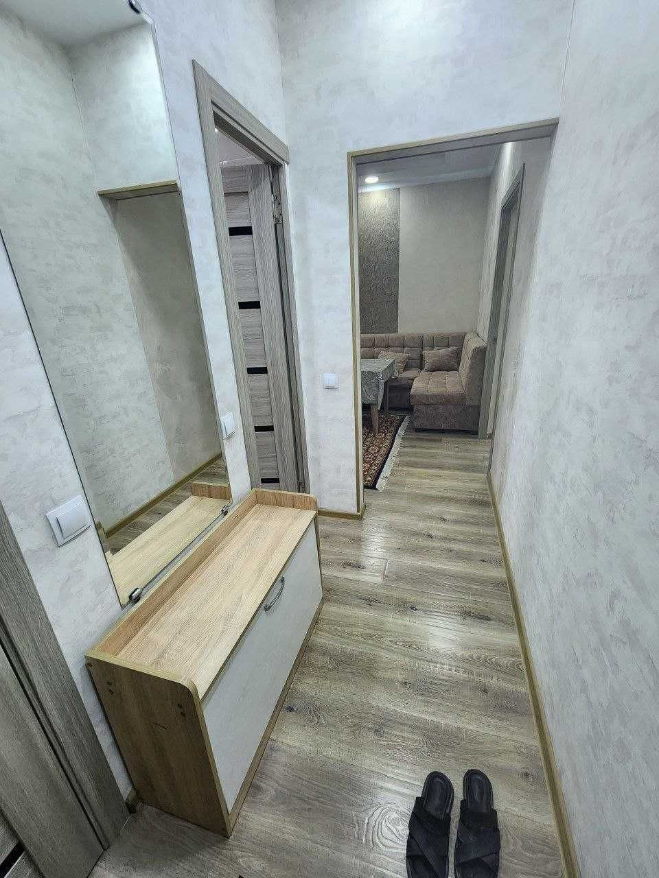 Chilonzor-7 Panel 2v3/2/4 balkon 1.5/3 meb+teh Orientir Sport Tovari