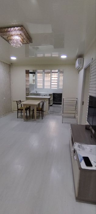 Чиланзар 2.  Аренда. 3 х комнатная Евро ремонт