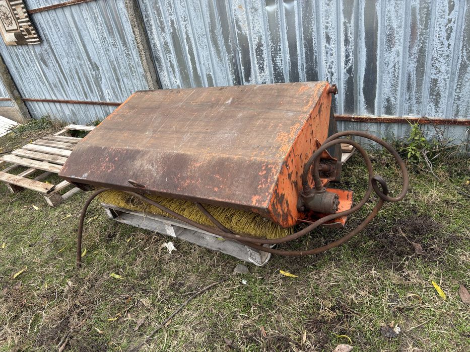 Perie asfalt bobcat miniincarcator 1500 latime