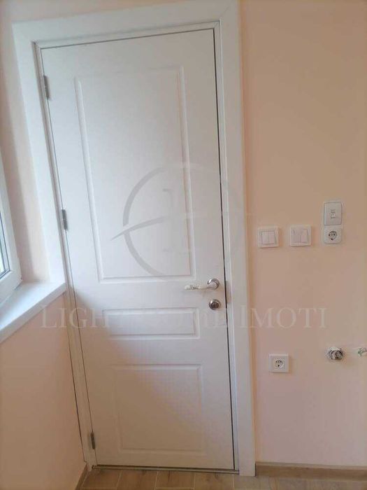 Продава се Офис в Пловдив, Кършияка - 33 кв.м за 2425 €/кв.м - Снимка #4