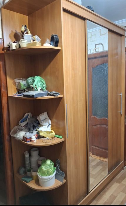 Продам шкаф для прихожей