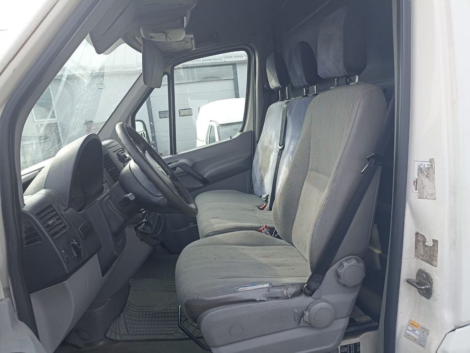 Dezmembram Volkswagen Crafter 2008 2.5tdi Euro 4