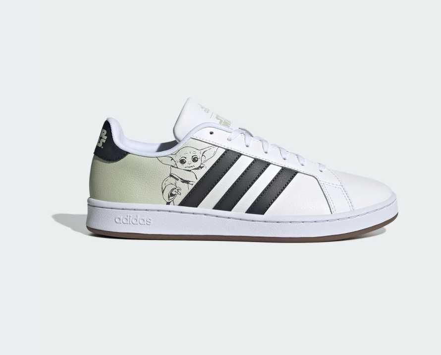 Оригинални маратонки * ADIDAS  STAR WARS Mandalorian Grogu * EU41.5-44