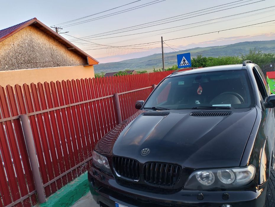 Dezmembrez bmw x5 3.0i manual