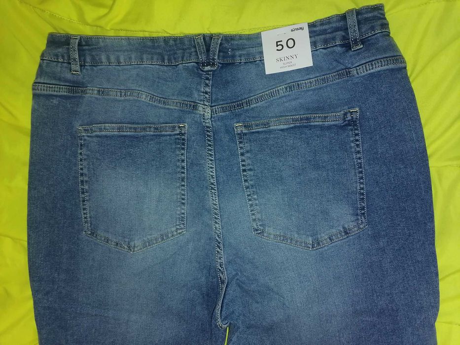 Нови макси слим дънки