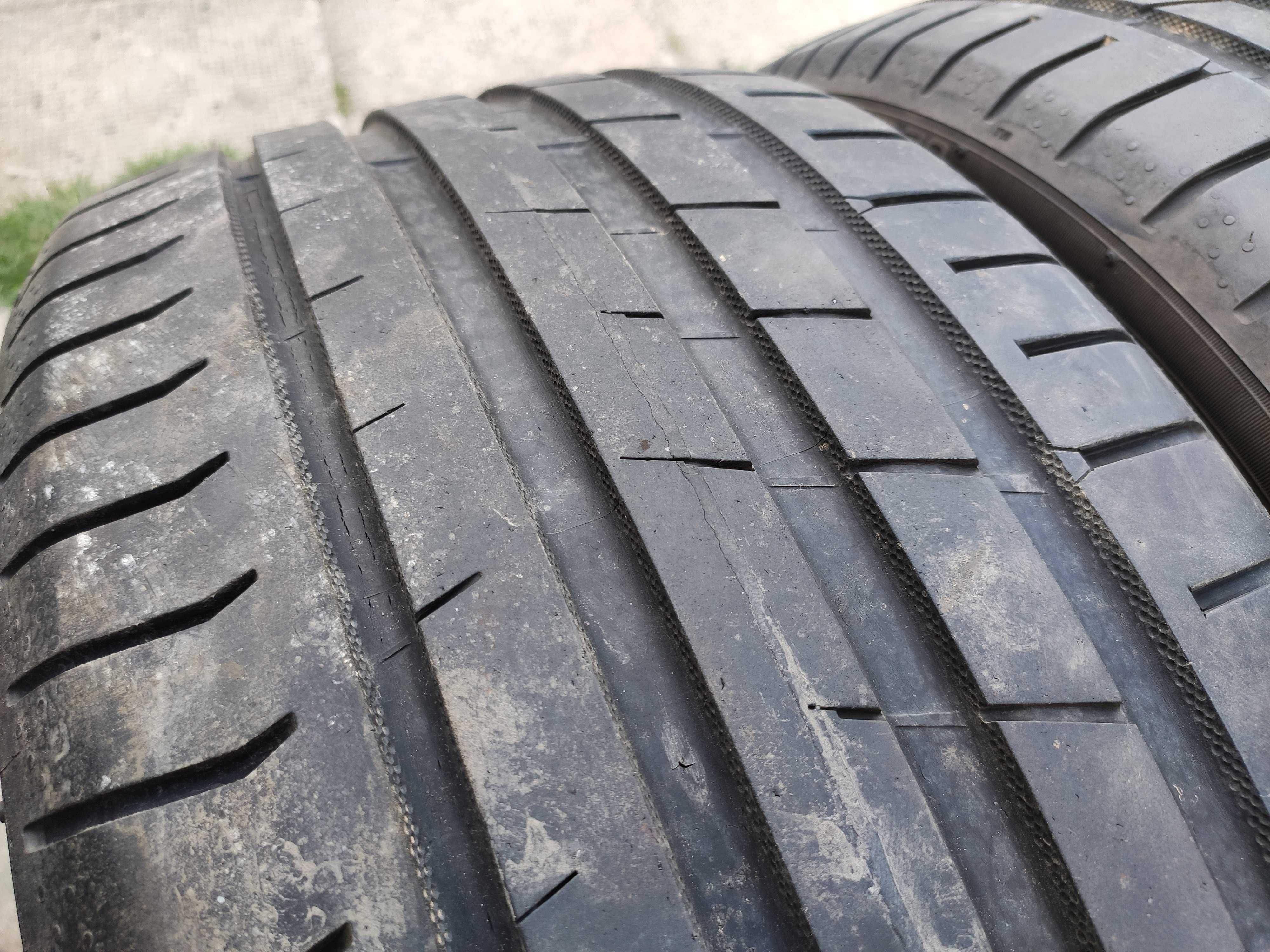 2бр Летни гуми 245 35 20 - Nokian