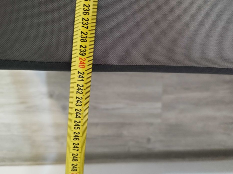 Vand canapea in forma de L