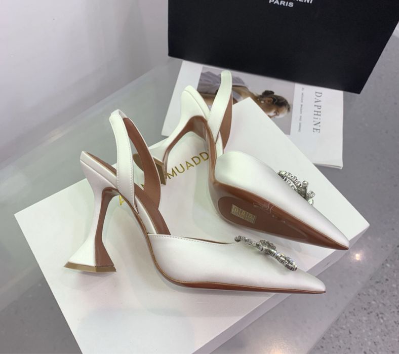 Pantofi Amina Muaddi piele pe comanda