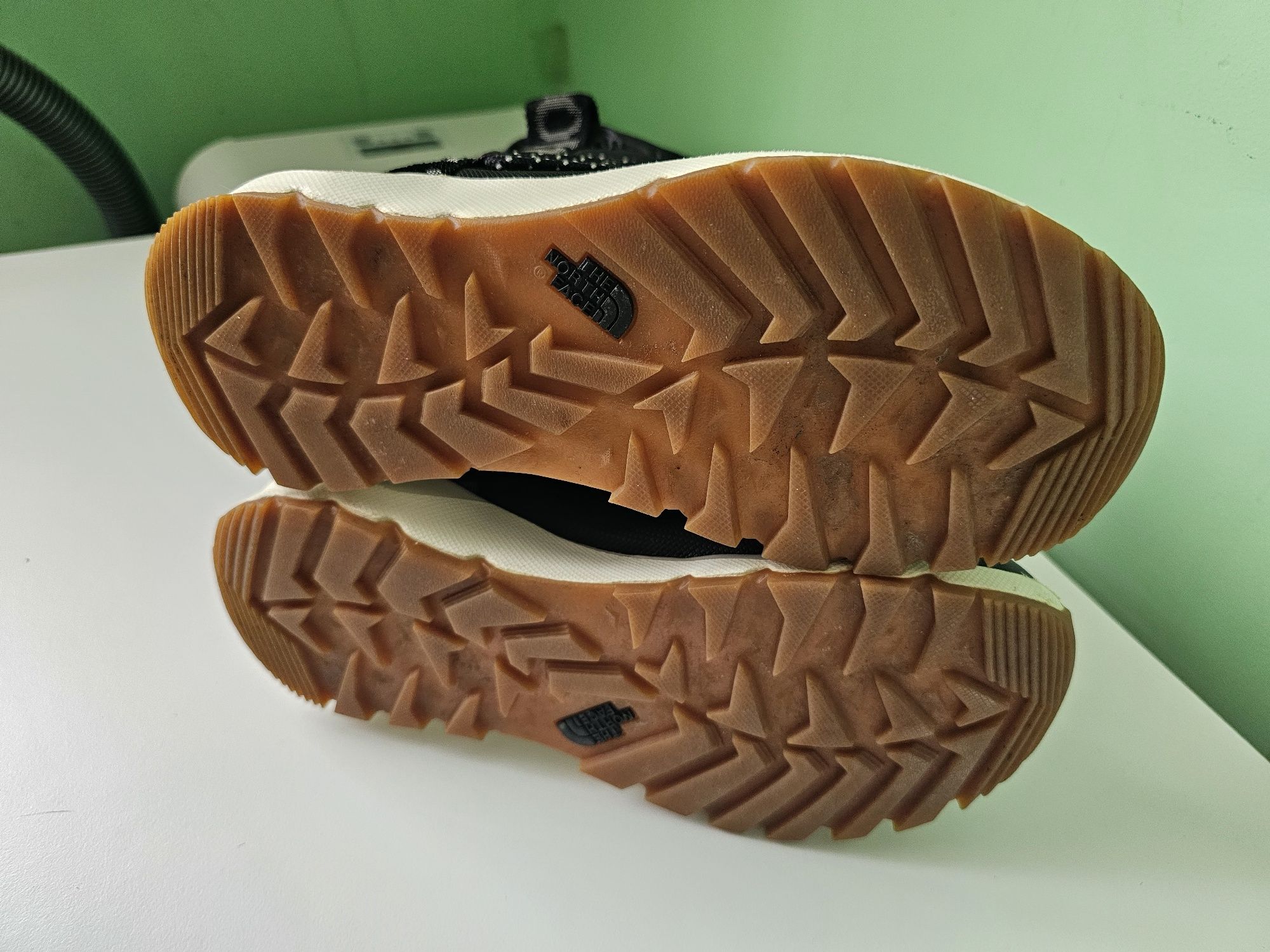 The North Face ghete nr 37