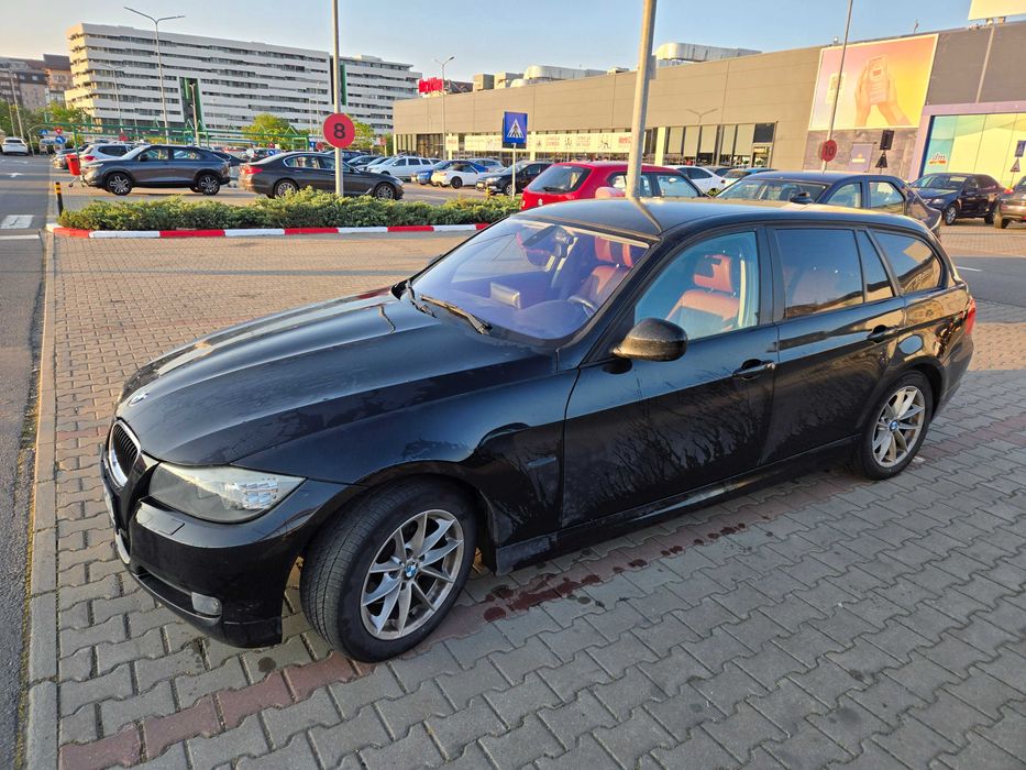 BMW e91 320d LCI 2010