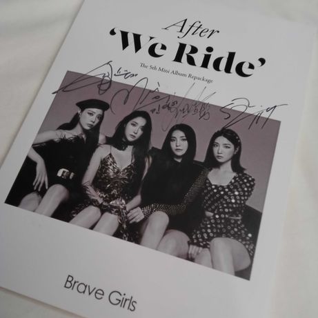 Альбом Brave Girls с автографом