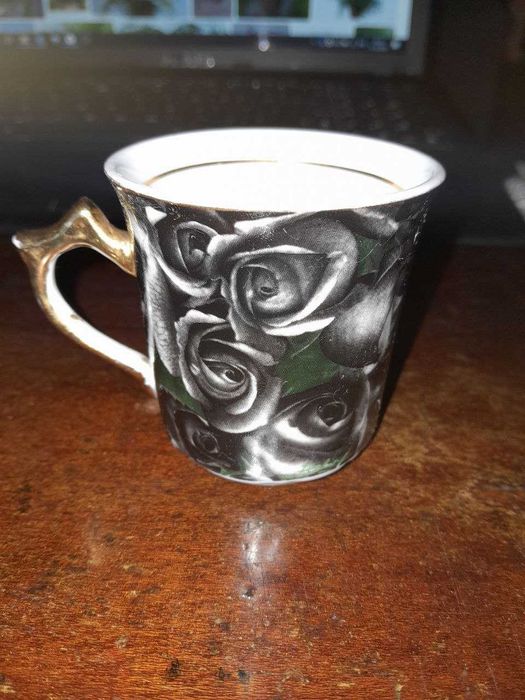 Чешская фарфоровая чашка 1 шт