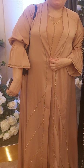 Продам абаю двойка и платья