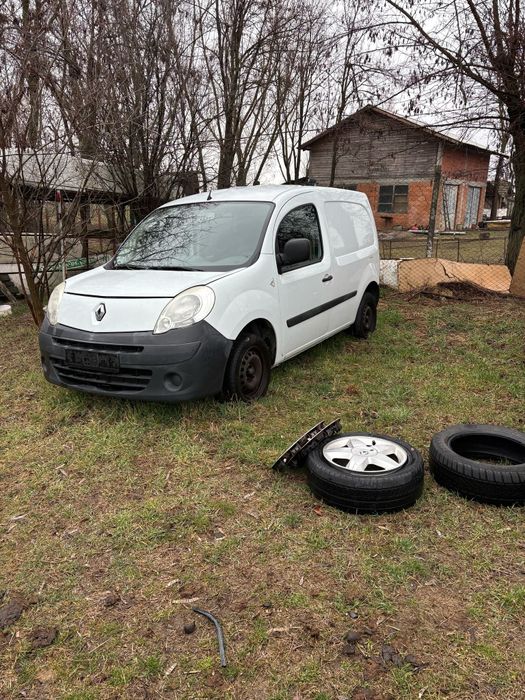 Vând piese pentru renou