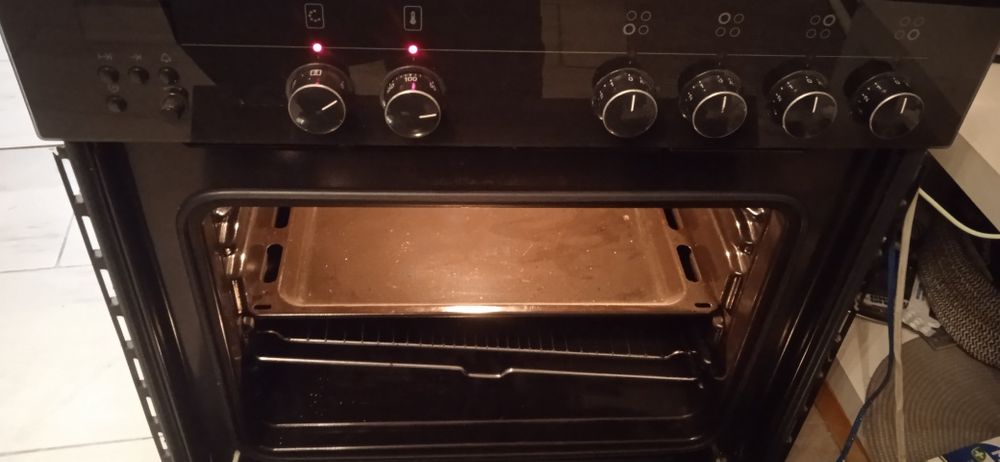 Plita și cuptor electric Bosch perfect funktional