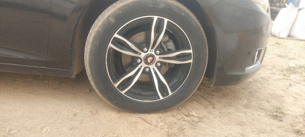 Bmvdiska malibu 1ga tushadi razmeri 17