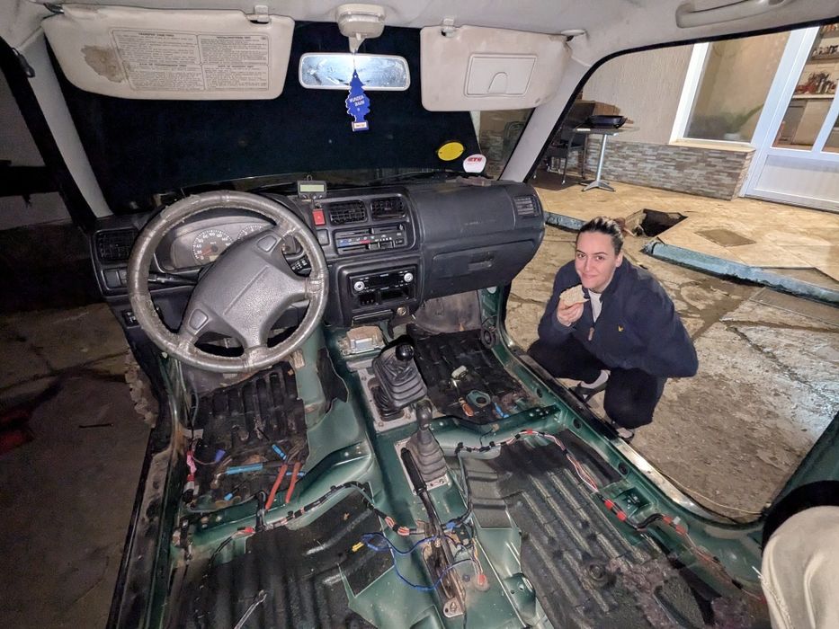 Se vinde Suzuki jimny