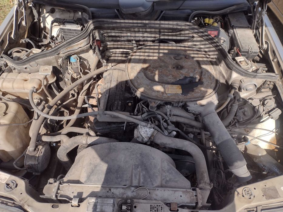 Mercedes 124 2.3 Benzin На Части
