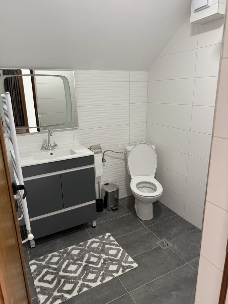 Продава се етаж от къща в Етрополе