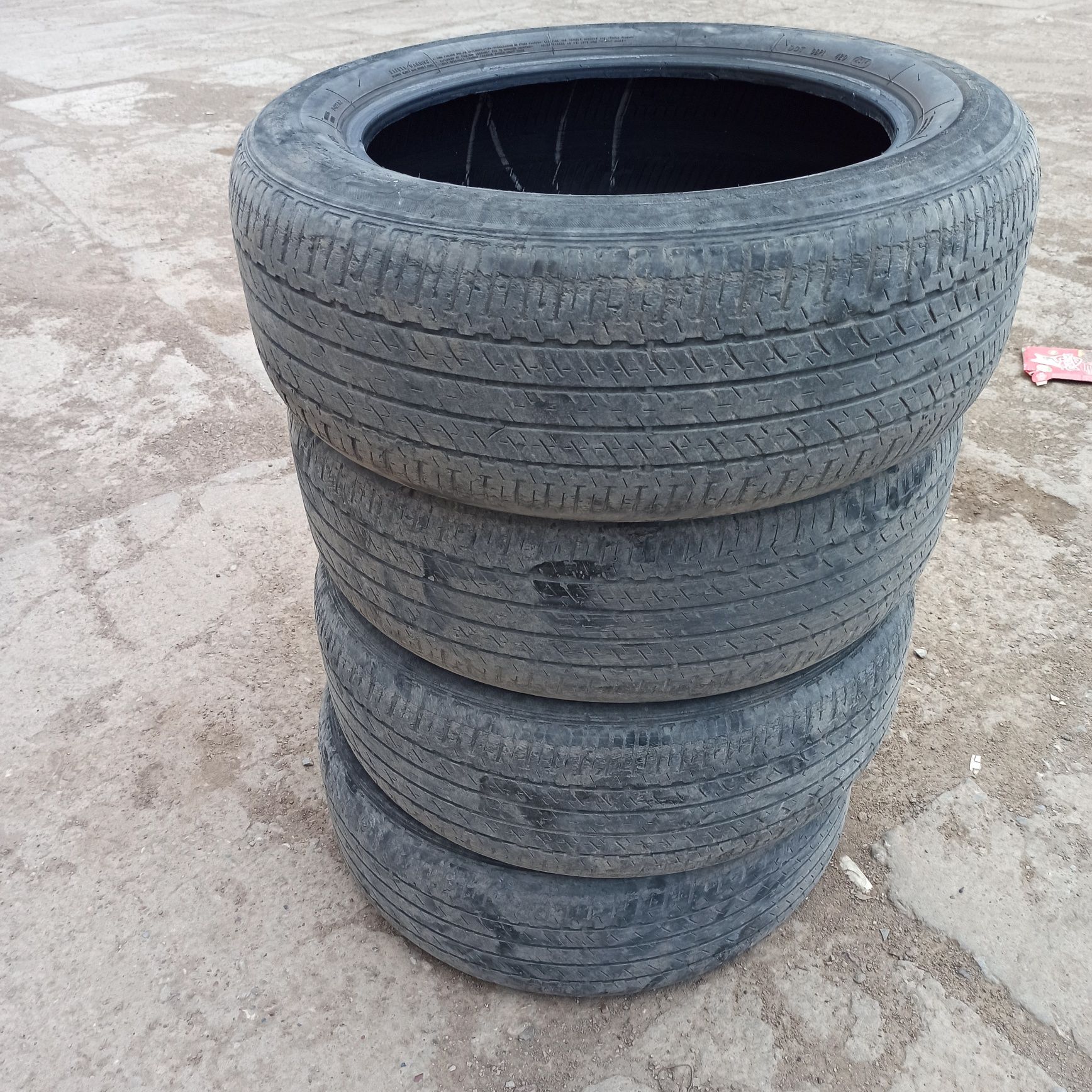 Шины Bridgestone 245/55R29