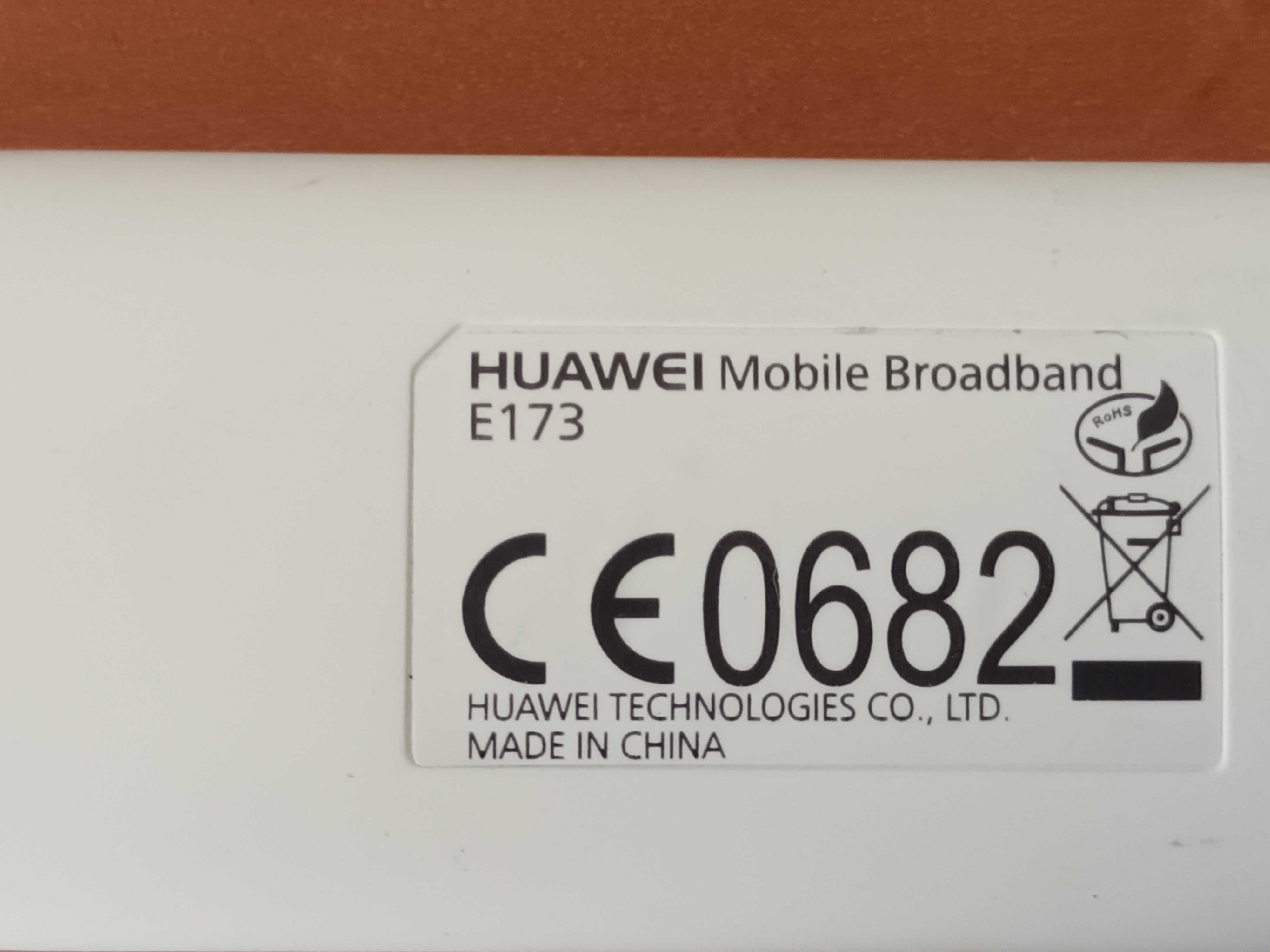 Modem Stick internet cartela SIM USB Huawei E173 necodat