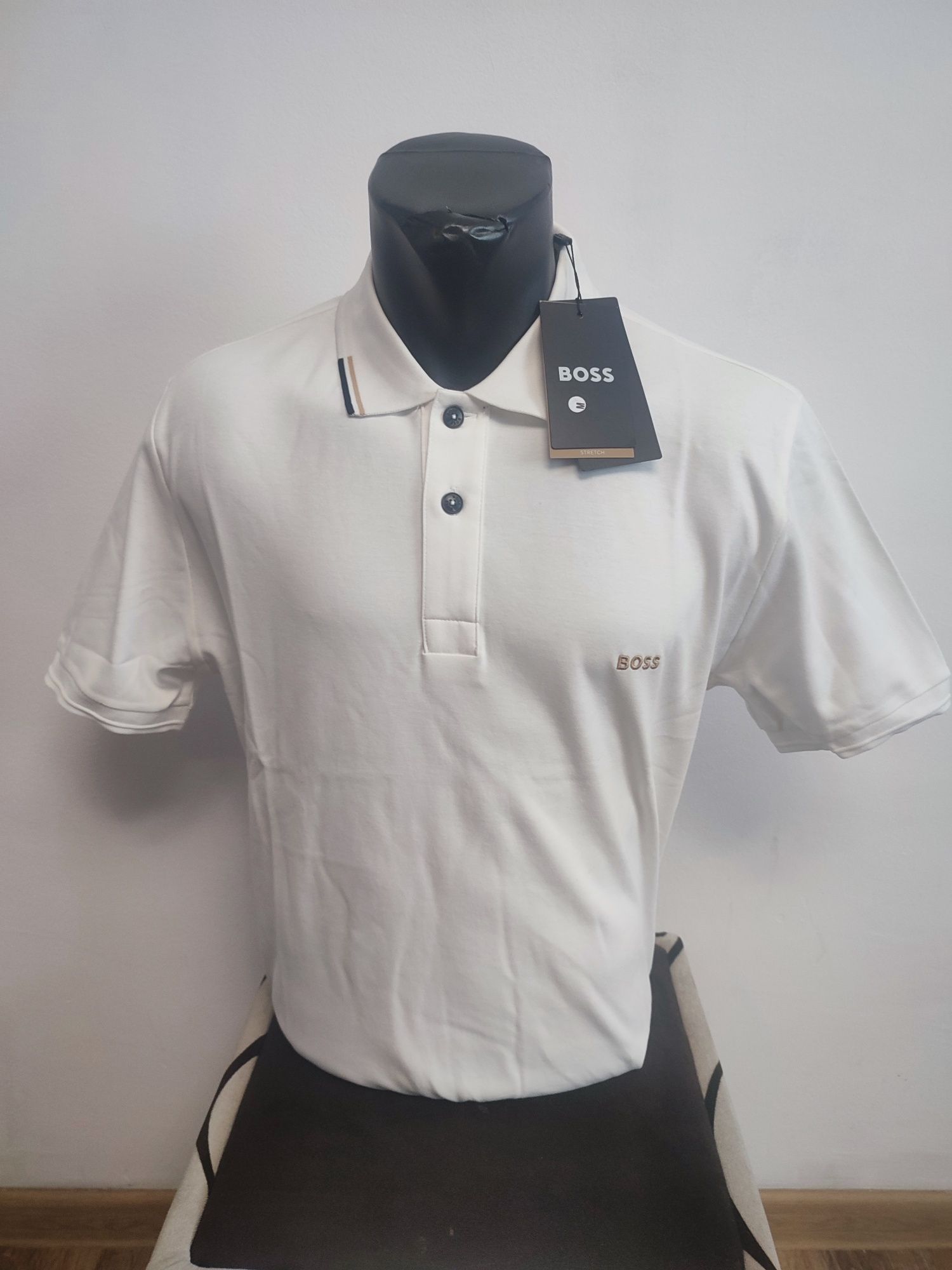 Tricou Hugo Boss.