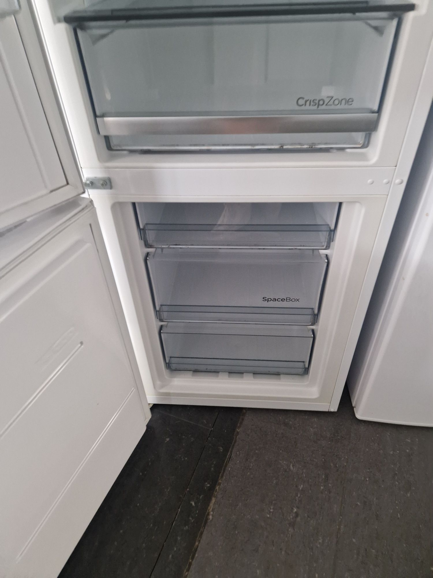 Хладилник с фризер Gorenje A++ No Frost