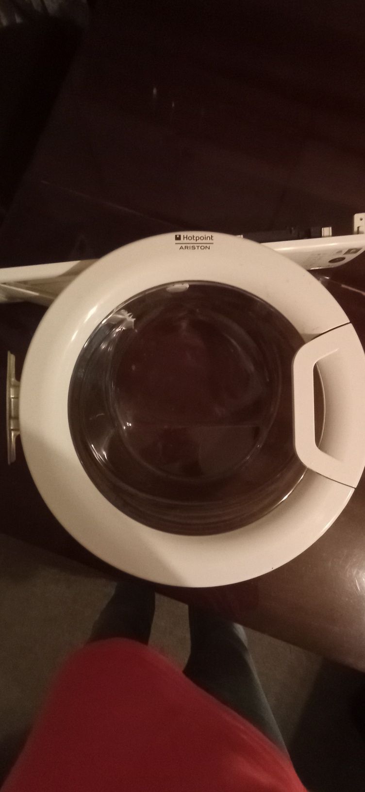 Продавам пералня Hotpoint ARISTON wml 601