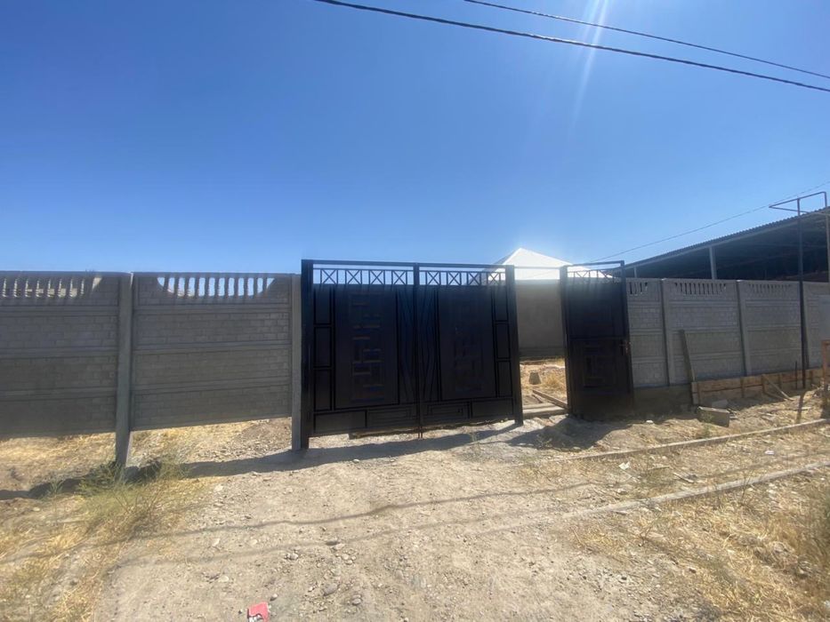 8 соттық жер және екі бөлмелі времянка