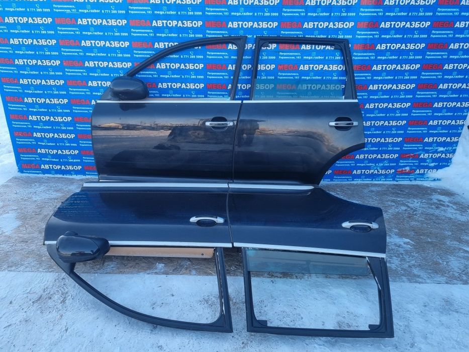 Двери на Porsche Cayenne.