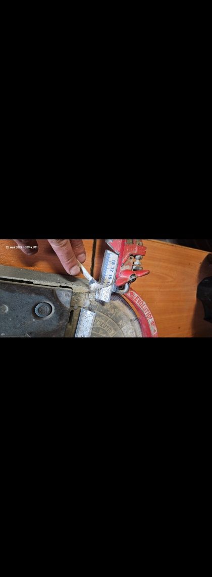 Машина за рязане ръчна Montolit 60см.