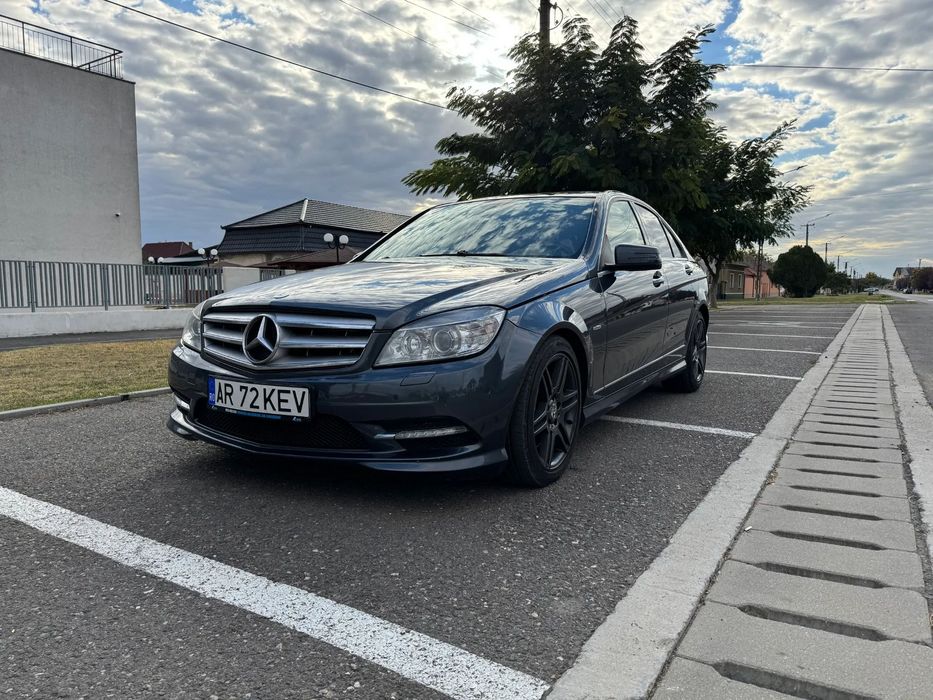 Mercedes-Benz C Mercedes C250 CDI | 4-Matic | 204 CP | Avantgarde | BlueEFFICIENCY