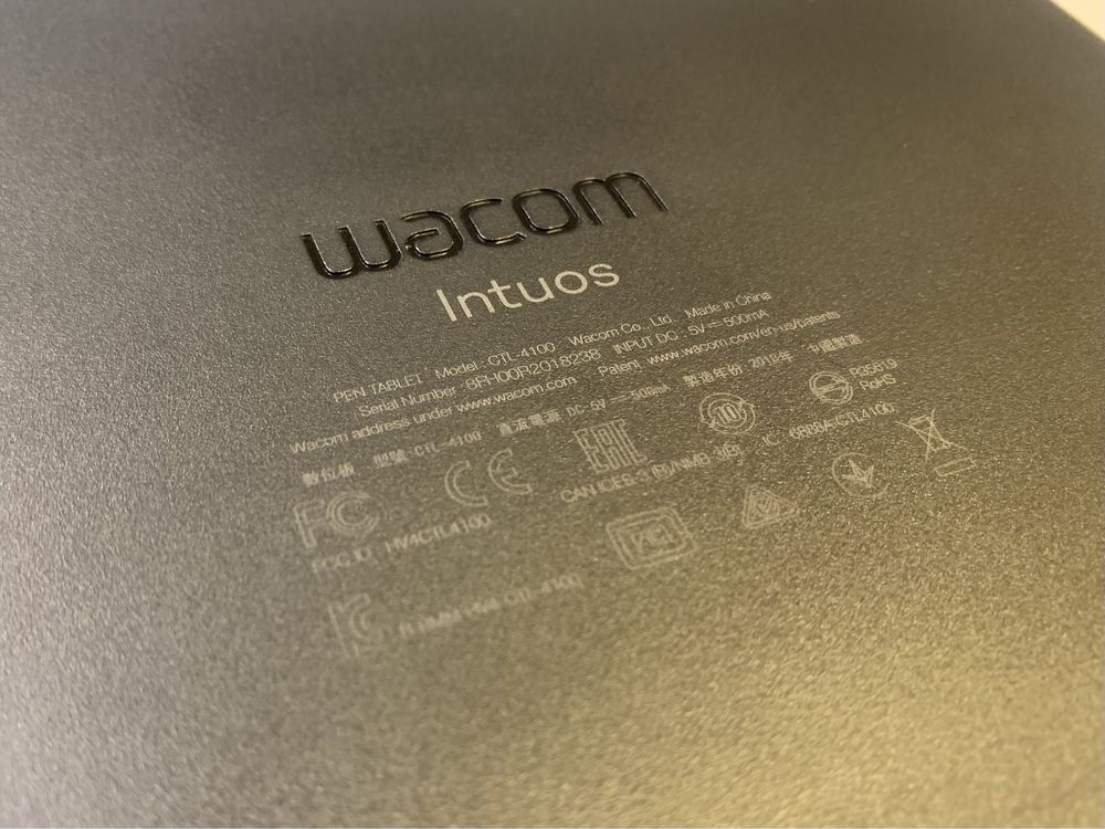 Графичен таблет Wacom - Intuos S