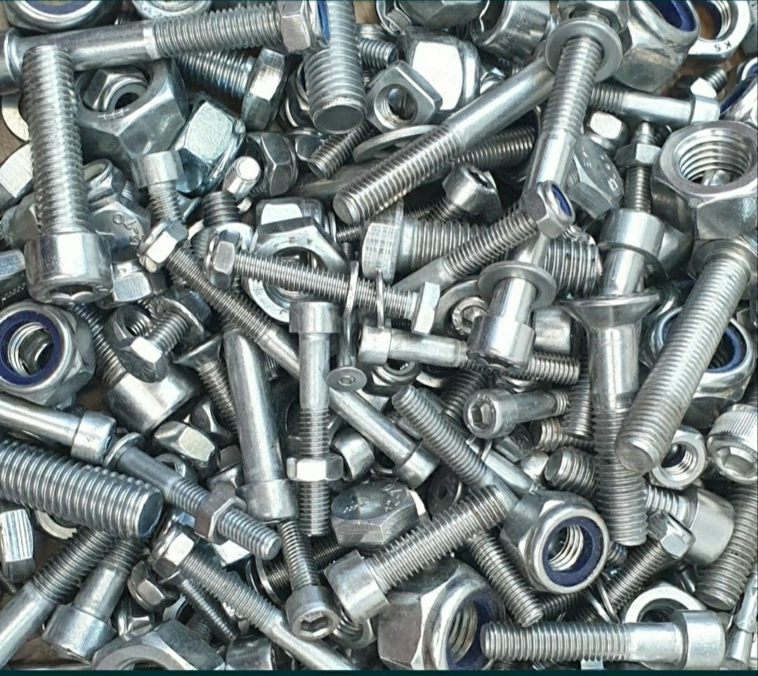 Suruburi piulițe inox