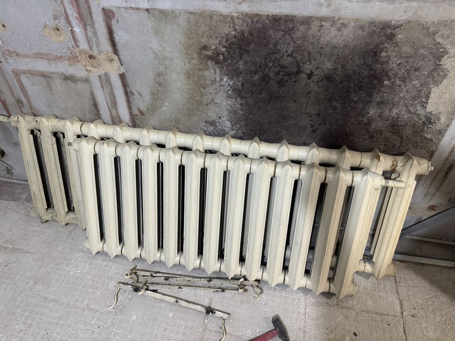 Продам Чугуные батареи